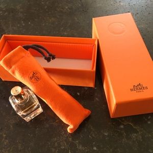 HERMES Un Jardin sur le Toit, Jour d’ Hermes BOX